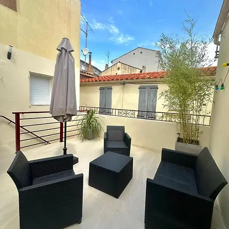 For 2 People, Terrace, Air Conditioning, Wifi Appartement *