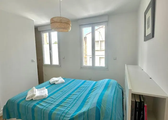 For 2 People, Terrace, Air Conditioning, Wifi Apartment Perpignan